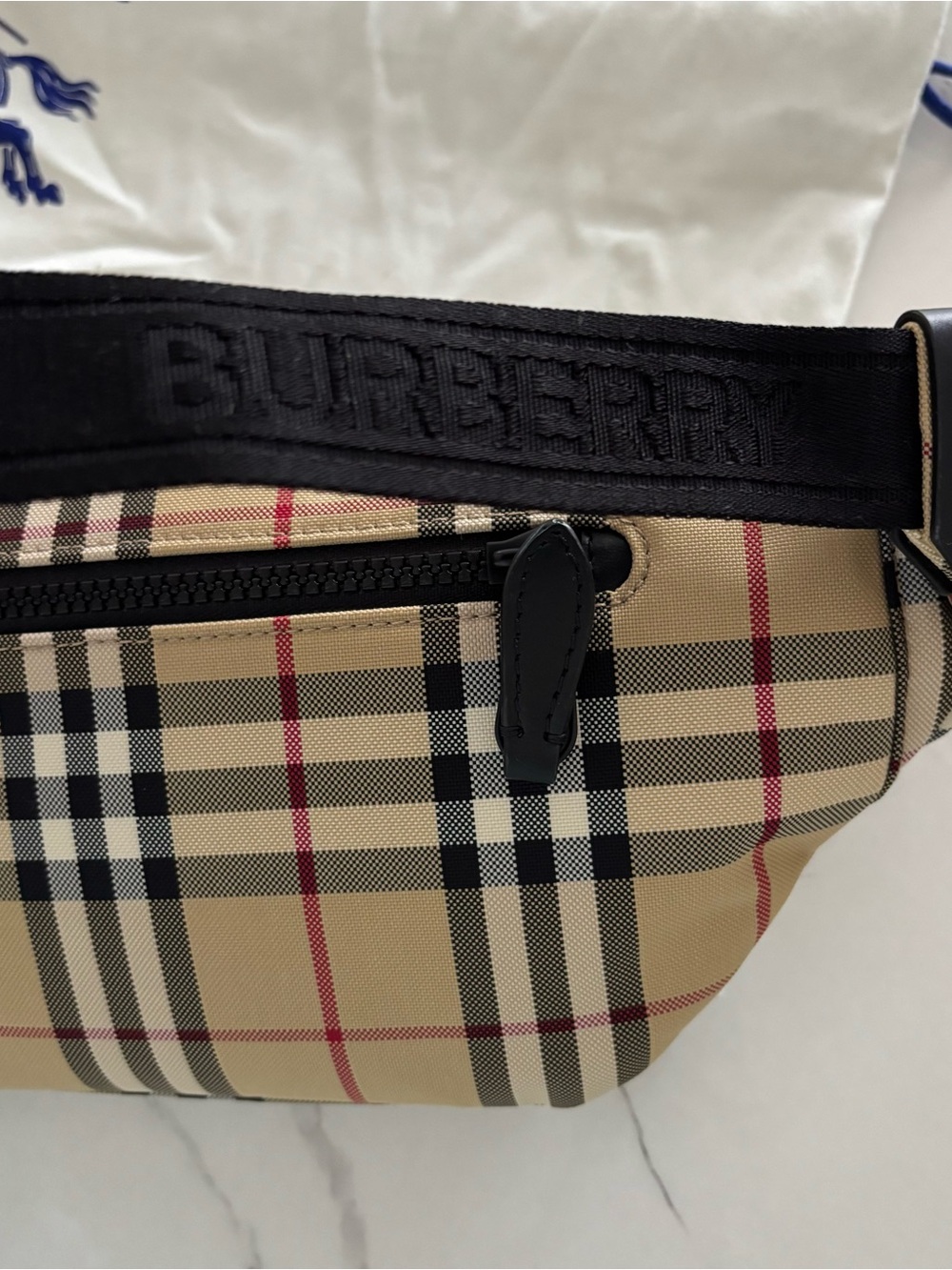 Burberry Belt Bag - Picture 4 of 5